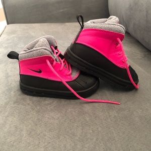Nike boots